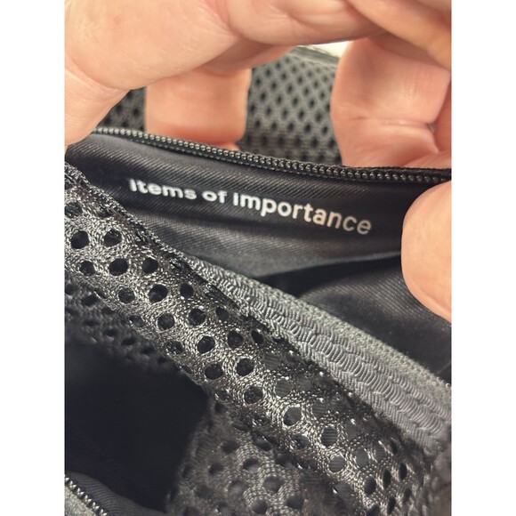 Lululemon Fast Track Convertible Bag Black Mesh Sling Shoulder Backpack Duffel - Picture 6 of 14